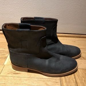 Rag and bone black suede booties size 9
